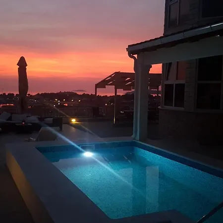 Apartament Luxury Goles